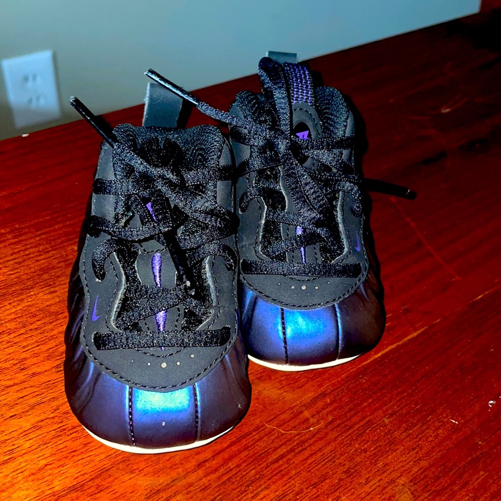 Nike Lil Posite One Foamposite Soft Bottom Crib Shoes ‘Grape Black’ - Size 2C
